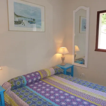 Ref 266, Ocean, Patio Au Calme , A Quelques Minutes De La Plage Et Des Commerces, 4 Personnes